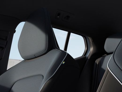 Volvo  EX30 P3 Long Range Plus Europa 69 kWh | Achteruitrijcamera | Alarmsysteem | Cruise control adaptief me... ActivLease financial lease