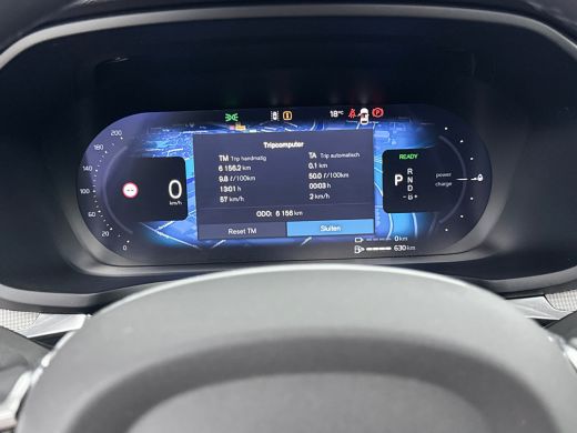 Volvo  V60 T8 Recharge Plus Dark | 18" | Panoramadak | Head-Up | Trekhaak | Elektr. verst. Sportstoelen | 36... ActivLease financial lease