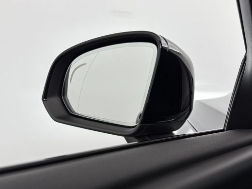 Volvo  XC40 B4 Plus Dark | 19" Allseason | Panoramadak | Leder/Nubuck | Trekhaak | Harman Kardon | Elektr. ve... ActivLease financial lease