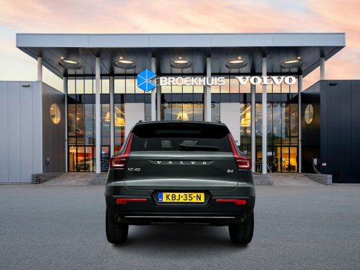 Volvo  XC40 B4 Plus Dark | 19" Allseason | Panoramadak | Leder/Nubuck | Trekhaak | Harman Kardon | Elektr. ve... ActivLease financial lease