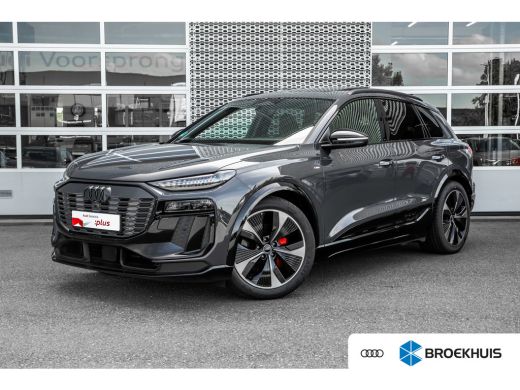 Audi Q6 e-tron edition 83 kWh | Panoramadak | Luchtvering | Trekhaak | Memory | 360 Camera | Leder | ActivLease financial lease