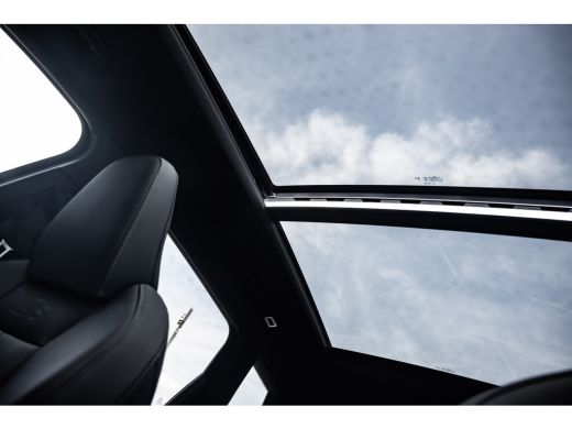 Audi Q6 e-tron edition 83 kWh | Panoramadak | Luchtvering | Trekhaak | Memory | 360 Camera | Leder | ActivLease financial lease
