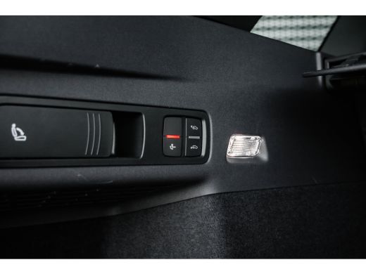 Audi Q6 e-tron edition 83 kWh | Panoramadak | Luchtvering | Trekhaak | Memory | 360 Camera | Leder | ActivLease financial lease