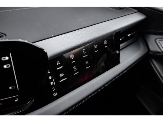 Audi Q6 e-tron edition 83 kWh | Panoramadak | Luchtvering | Trekhaak | Memory | 360 Camera | Leder | ActivLease financial lease