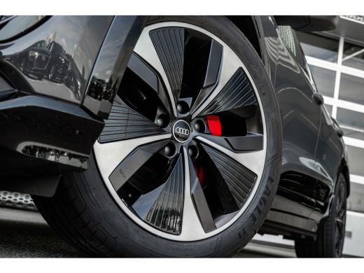 Audi Q6 e-tron edition 83 kWh | Panoramadak | Luchtvering | Trekhaak | Memory | 360 Camera | Leder | ActivLease financial lease