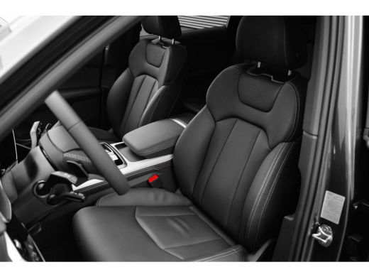 Audi Q7 55 TFSI e quattro Pro Line S 394PK | | Leder valcona met S-logo | Panoramadak | Achterbank plus |... ActivLease financial lease