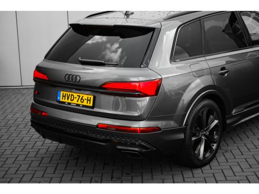 Audi Q7 55 TFSI e quattro Pro Line S 394PK | | Leder valcona met S-logo | Panoramadak | Achterbank plus |... ActivLease financial lease