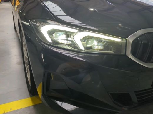 BMW 3 Serie Touring 318i NL-AUTO | PANODAK | PDC | Curved Display ActivLease financial lease