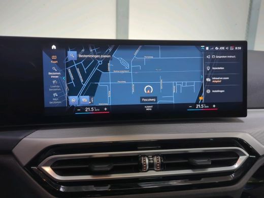 BMW 3 Serie Touring 318i NL-AUTO | PANODAK | PDC | Curved Display ActivLease financial lease