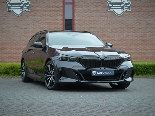 BMW 5 Serie Touring 530e Touring M Sport Pro | B&W | Active Steering ActivLease financial lease