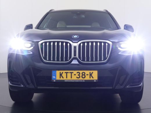 BMW X3 xDrive30e VAN: 49.900,- VOOR: 45.877,- UW HERFSTVOORDEEL: 4.023,- APPLE CAR./ANDROID AUTO | ELECT... ActivLease financial lease