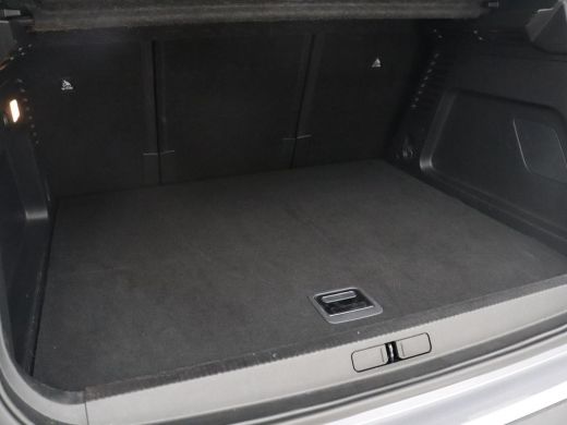 Citroën C5 1.6 Plug-in Hybrid 225 Business Plus SOH 98,3% | Camera | LED | Stoelverwarming | Dodehoek Ass. | ActivLease financial lease
