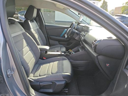 Citroën &euml;-C4 Feel Pack 50 kWh CARPLAY | STUUR+ STOEL+ VOORRUIT VERWARMING | CAMERA | ADAPTIVE CRUISE ActivLease financial lease