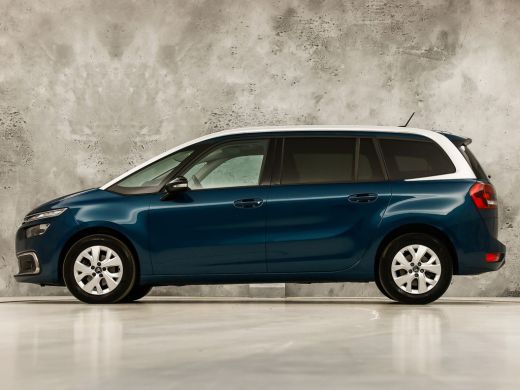 Citroën Grand C4 Spacetourer 1.2 PureTech Sport 7 Persoons (APPLE CARPLAY, STOELVERWARMING, NAVI, GETINT GLAS, SPORTSTOELEN, C... ActivLease financial lease