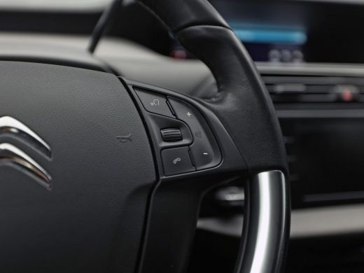 Citroën Grand C4 Spacetourer 1.2 PureTech Sport 7 Persoons (APPLE CARPLAY, STOELVERWARMING, NAVI, GETINT GLAS, SPORTSTOELEN, C... ActivLease financial lease