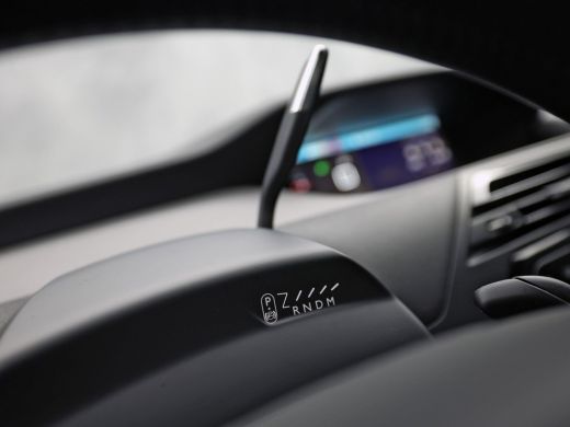 Citroën Grand C4 Spacetourer 1.2 PureTech Sport 7 Persoons (APPLE CARPLAY, STOELVERWARMING, NAVI, GETINT GLAS, SPORTSTOELEN, C... ActivLease financial lease