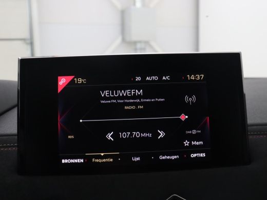 DS DS 3 Crossback 1.2 PureTech Performance Line | Cruisecontrol | Apple Carplay | Parkeerhulp | ActivLease financial lease