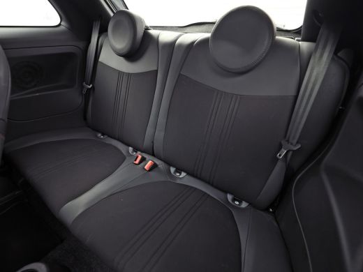 Fiat 500 1.0 Hybrid Sport (VIRTUAL COCKPIT, GROOT NAVI, CLIMATE, HALF LEDER, SPORTSTOELEN, PARKEERSENSOREN... ActivLease financial lease