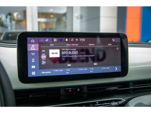 Fiat 500 Icon 42 kWh | Achteruitrijcamera | Cruise Control | Keyless start | Parkeersensoren Voor/Achter |... ActivLease financial lease