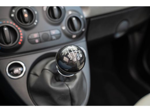 Fiat 500C 1.0 Hybrid Dolcevita | Parkeersensoren | Airco | Cruise Controle | Bluetooth | Lichtmetalen velge... ActivLease financial lease