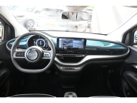 Fiat 500e Icon 42kWh 97,65%SOH! | Navi by App | Achteruitrijcamera | Stoelverwarming | DAB | Cruise Control... ActivLease financial lease