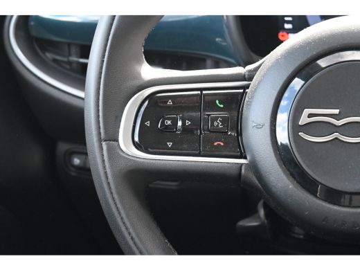 Fiat 500e Icon 42kWh 97,65%SOH! | Navi by App | Achteruitrijcamera | Stoelverwarming | DAB | Cruise Control... ActivLease financial lease