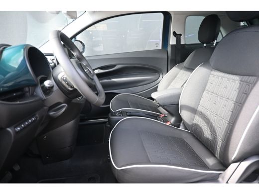 Fiat 500e Icon 42kWh 97,65%SOH! | Navi by App | Achteruitrijcamera | Stoelverwarming | DAB | Cruise Control... ActivLease financial lease