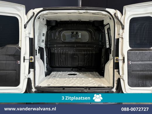 Fiat Dobl&ograve; Cargo 1.6 MJ 90pk L1H1 Euro6 Airco | 3-Zits | Navigatie | Apple Carplay | Android Auto Zijdeur, P... ActivLease financial lease