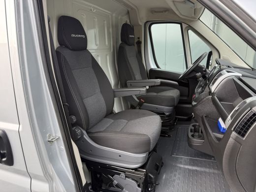 Fiat Ducato 2.3 MultiJet 161 PK AUTOMAAT / L2H2 / DHOLLANDIA LAADKLEP / AFNEEMBARE 3 TONS TREKHAAK / CAMERA /... ActivLease financial lease