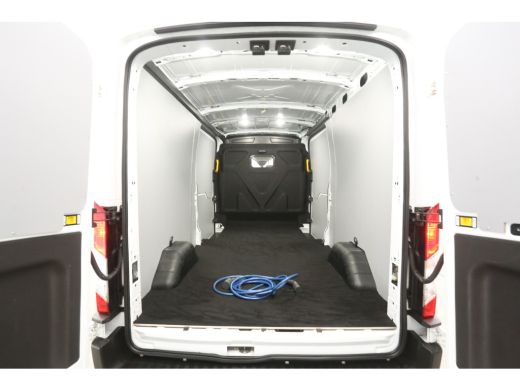 Ford E-Transit 68 kWh L3H2 | Snelladen | SOH 95% | Clima | Camera | Cruise | 3 Zits | 2xSchuifdeur | Carplay | P... ActivLease financial lease