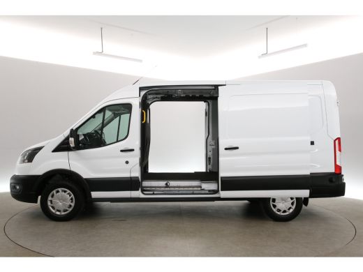 Ford E-Transit 68 kWh L3H2 | Snelladen | SOH 95% | Clima | Camera | Cruise | 3 Zits | 2xSchuifdeur | Carplay | P... ActivLease financial lease