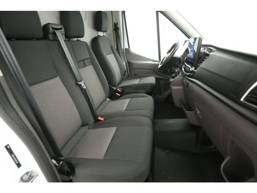 Ford E-Transit 68 kWh L3H3 | Snelladen | SOH 96% | Clima | Camera | 3 Zits | Cruise | Carplay | Parkeersens. ActivLease financial lease
