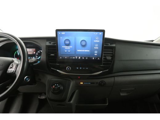 Ford E-Transit 68 kWh L3H3 | Snelladen | SOH 96% | Clima | Camera | 3 Zits | Cruise | Carplay | Parkeersens. ActivLease financial lease