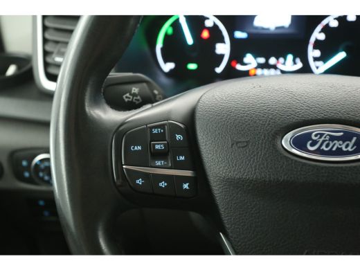 Ford E-Transit 68 kWh L3H3 | Snelladen | SOH 96% | Clima | Camera | 3 Zits | Cruise | Carplay | Parkeersens. ActivLease financial lease