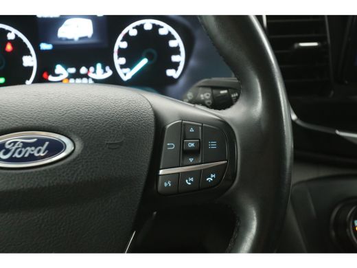 Ford E-Transit 68 kWh L3H3 | Snelladen | SOH 96% | Clima | Camera | 3 Zits | Cruise | Carplay | Parkeersens. ActivLease financial lease