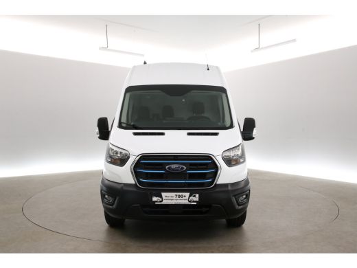 Ford E-Transit 68 kWh L3H3 | Snelladen | SOH 96% | Clima | Camera | 3 Zits | Cruise | Carplay | Parkeersens. ActivLease financial lease