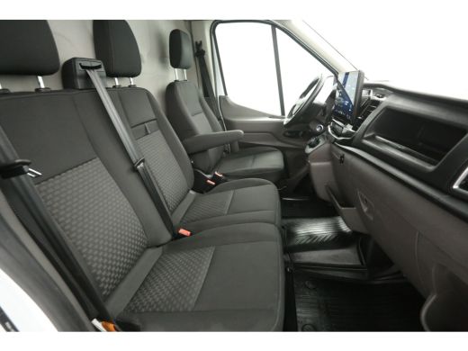 Ford E-Transit 75 kWh L3H3 | Snelladen | Clima | Camera | Carplay | Cruise | 3 Zits | Parkeersens. ActivLease financial lease