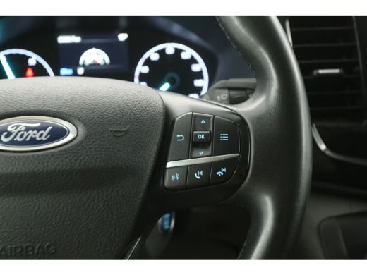 Ford E-Transit 75 kWh L3H3 | Snelladen | Clima | Camera | Carplay | Cruise | 3 Zits | Parkeersens. ActivLease financial lease