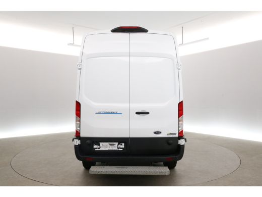 Ford E-Transit 75 kWh L3H3 | Snelladen | Clima | Camera | Carplay | Cruise | 3 Zits | Parkeersens. ActivLease financial lease