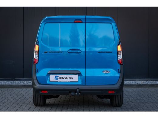 Ford E-Transit Courier E-Transit Courier Limited 44kWh Achteruitrijcamera | Snel rijden | Apple Carplay en Android auto | ActivLease financial lease