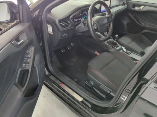Ford Focus 1.0 EcoBoost Hybrid ST Line Style NL-AUTO | WINTER PAKKET | PARKEERPAKKET ActivLease financial lease