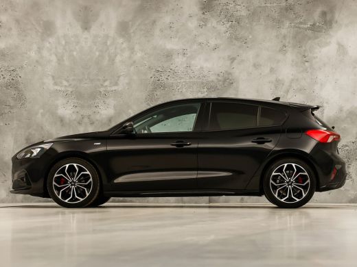 Ford Focus 1.0 EcoBoost Hybrid ST Line X 125Pk (APPLE CARPLAY, GROOT NAVI, STUUR/STOELVERWARMING, SPORTSTOEL... ActivLease financial lease