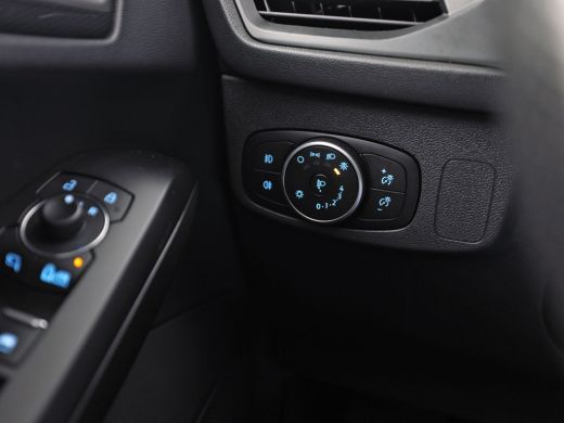 Ford Focus 1.0 EcoBoost Hybrid ST Line X 125Pk (APPLE CARPLAY, GROOT NAVI, STUUR/STOELVERWARMING, SPORTSTOEL... ActivLease financial lease