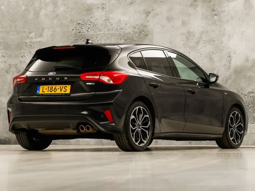 Ford Focus 1.0 EcoBoost Hybrid ST Line X 125Pk (APPLE CARPLAY, GROOT NAVI, STUUR/STOELVERWARMING, SPORTSTOEL... ActivLease financial lease