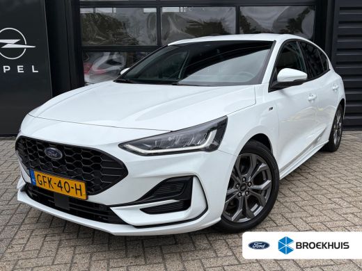 Ford Focus 1.0 Hybrid 125 PK ST Line | NAVIGATIE + APPLE CARPLAY/ANDROID AUTO| PARKEERSENSOREN V+A| FULL LED... ActivLease financial lease