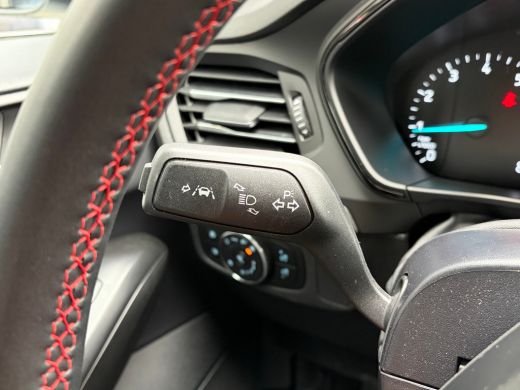 Ford Focus 1.0 Hybrid 125 PK ST Line | NAVIGATIE + APPLE CARPLAY/ANDROID AUTO| PARKEERSENSOREN V+A| FULL LED... ActivLease financial lease