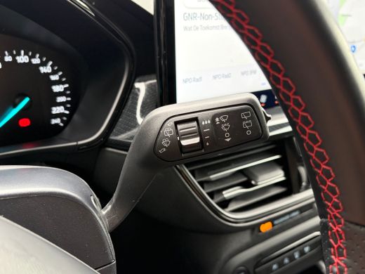 Ford Focus 1.0 Hybrid 125 PK ST Line | NAVIGATIE + APPLE CARPLAY/ANDROID AUTO| PARKEERSENSOREN V+A| FULL LED... ActivLease financial lease