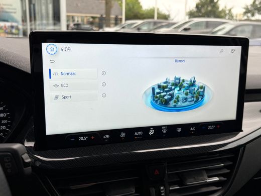 Ford Focus 1.0 Hybrid 125 PK ST Line | NAVIGATIE + APPLE CARPLAY/ANDROID AUTO| PARKEERSENSOREN V+A| FULL LED... ActivLease financial lease