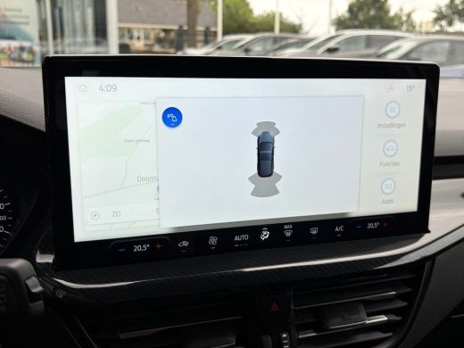 Ford Focus 1.0 Hybrid 125 PK ST Line | NAVIGATIE + APPLE CARPLAY/ANDROID AUTO| PARKEERSENSOREN V+A| FULL LED... ActivLease financial lease