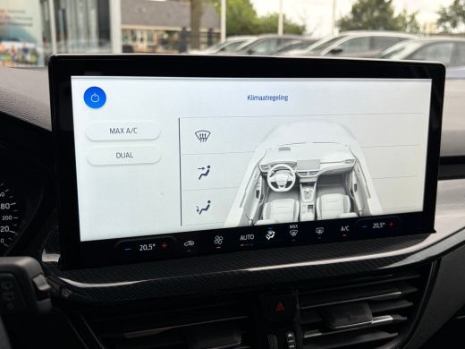 Ford Focus 1.0 Hybrid 125 PK ST Line | NAVIGATIE + APPLE CARPLAY/ANDROID AUTO| PARKEERSENSOREN V+A| FULL LED... ActivLease financial lease